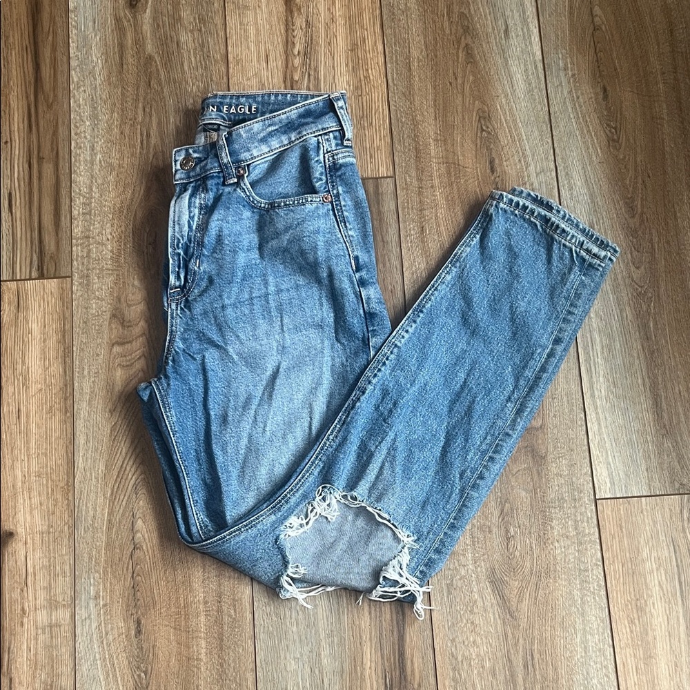 American Eagle Outfitters Women's High Rise Distressed Jeans - Blue